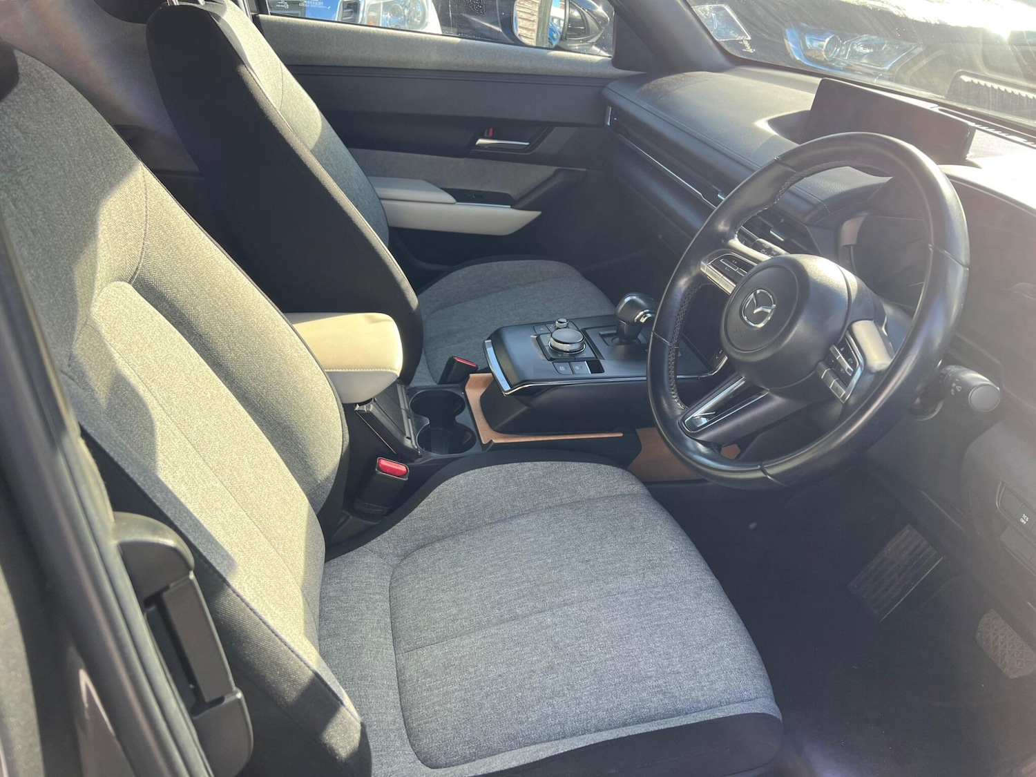 Used Mazda MX-30 2021 for sale - 76371637: Photo 3