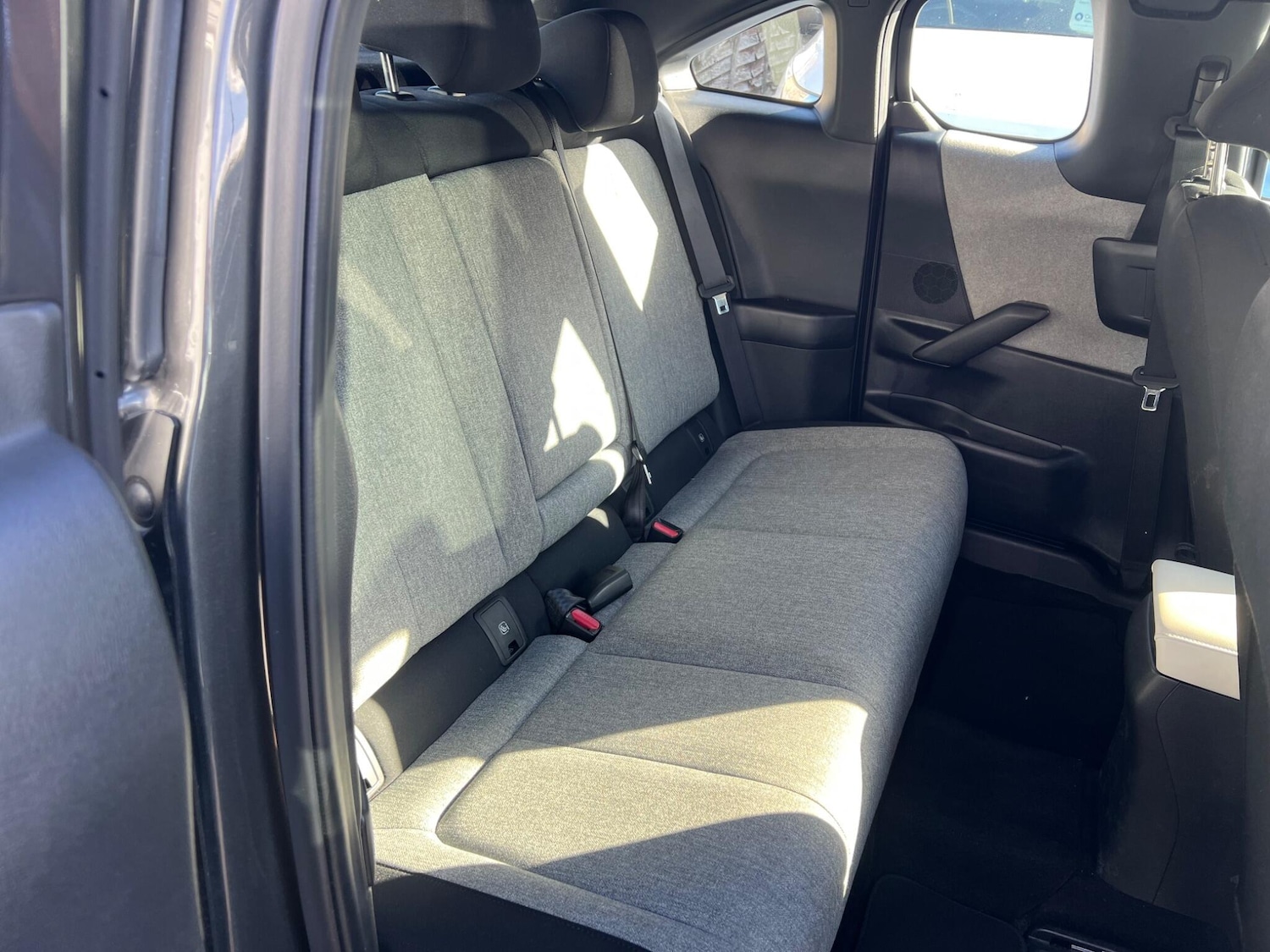 Used Mazda MX-30 2021 for sale - 76371637: Photo 6