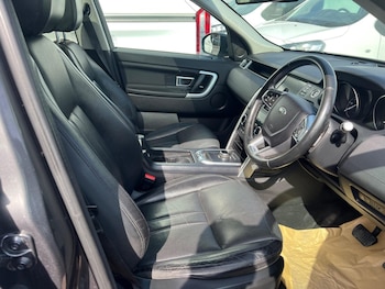 Used Land Rover Discovery Sport 2018 for sale - 77640807: Photo