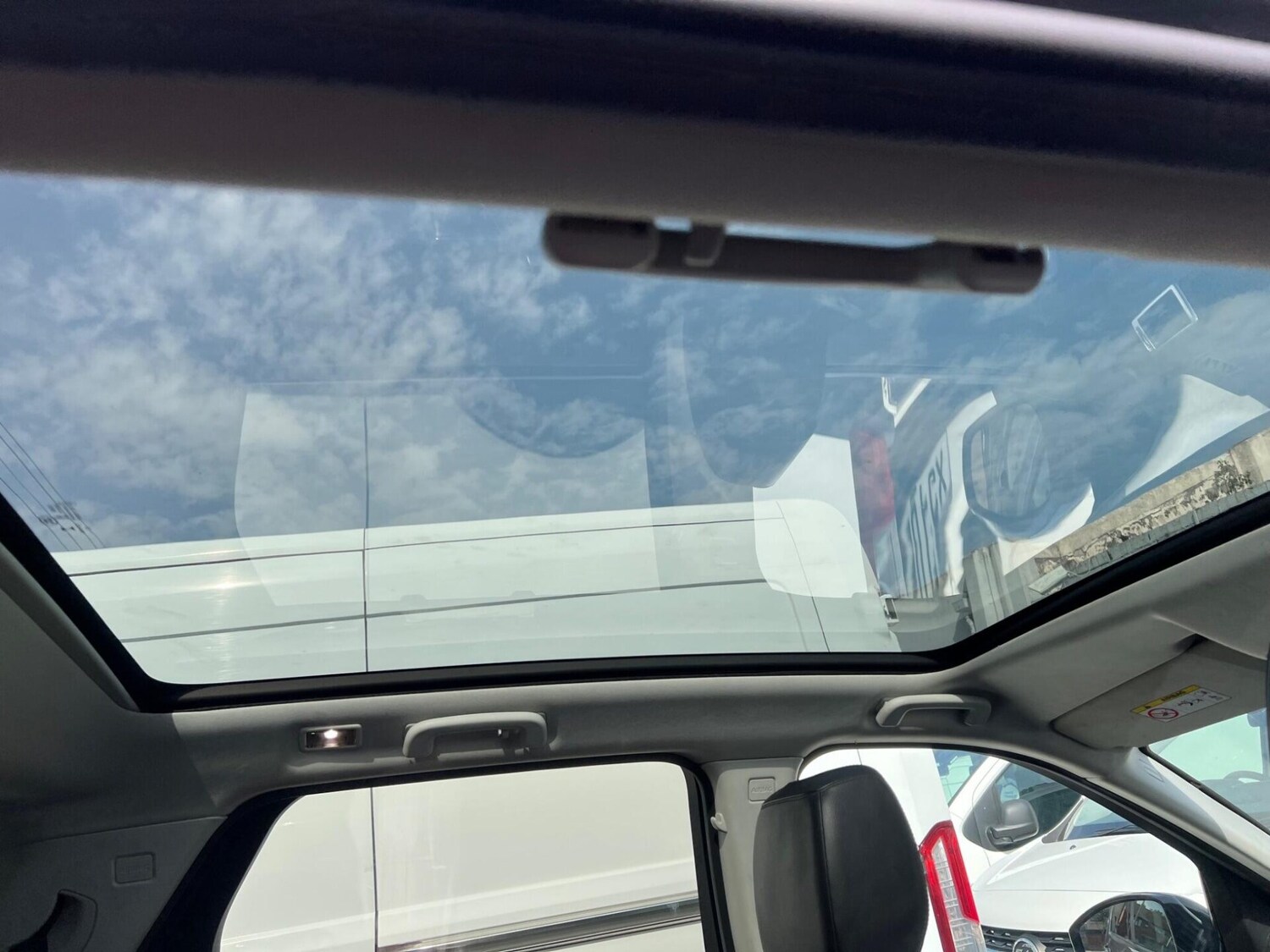 Used Land Rover Discovery Sport 2018 for sale - 77640807: Photo 6