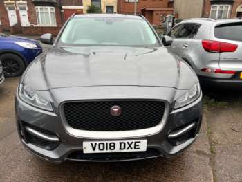 Used Jaguar F-Pace 2018 for sale - 75095836: Photo