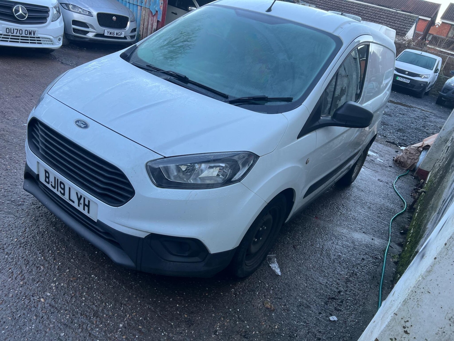 Used Ford Transit Courier 2019 for sale - 77663477: Photo 1