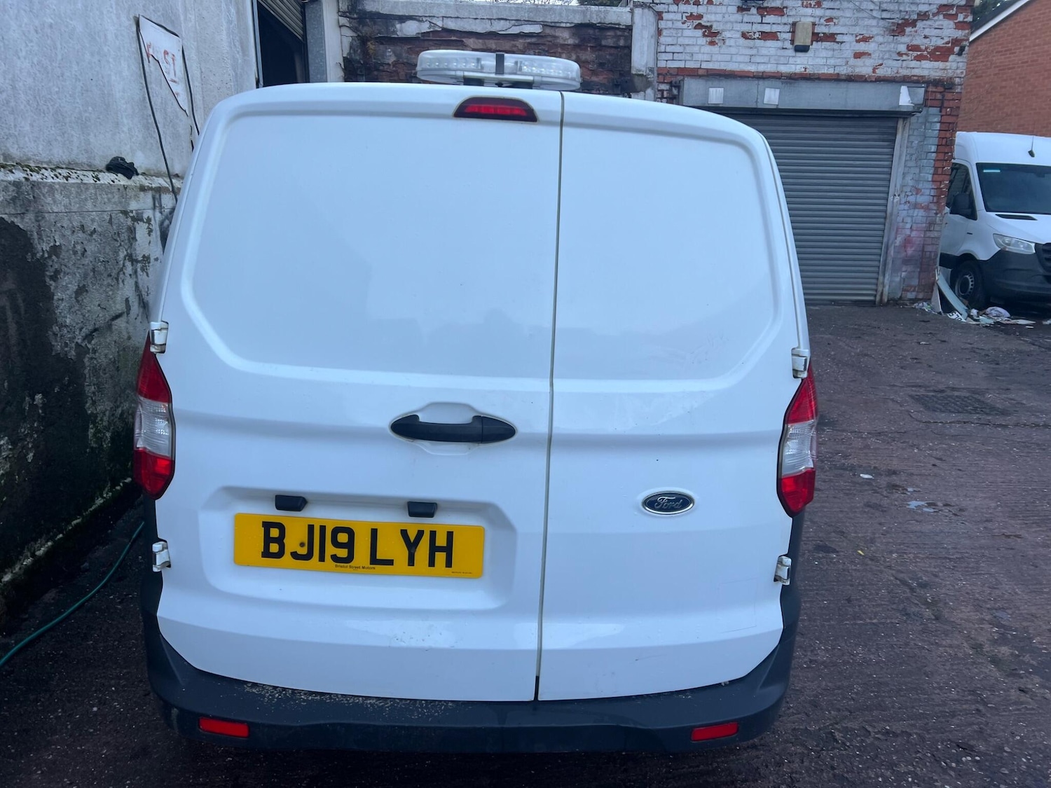 Used Ford Transit Courier 2019 for sale - 77663477: Photo 17