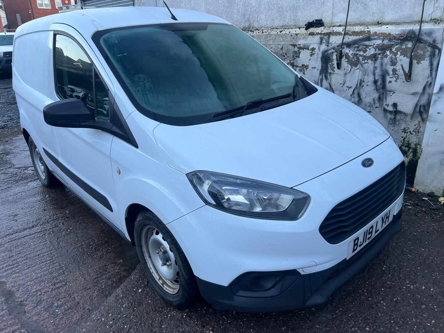 Used Ford Transit Courier 2019 for sale - 77663477: Photo 4