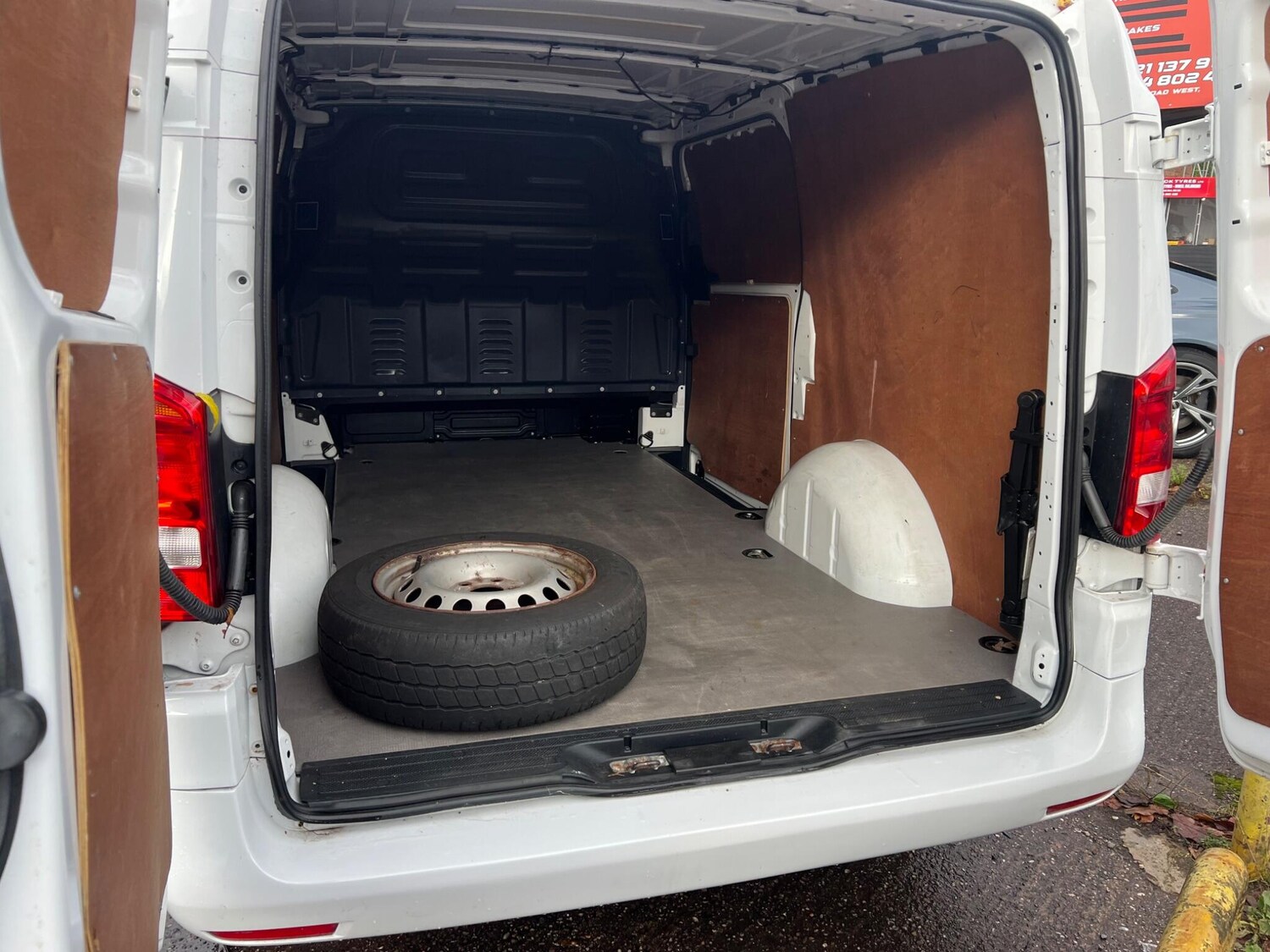 Used Mercedes-Benz Vito 2020 for sale - 76446823: Photo 10