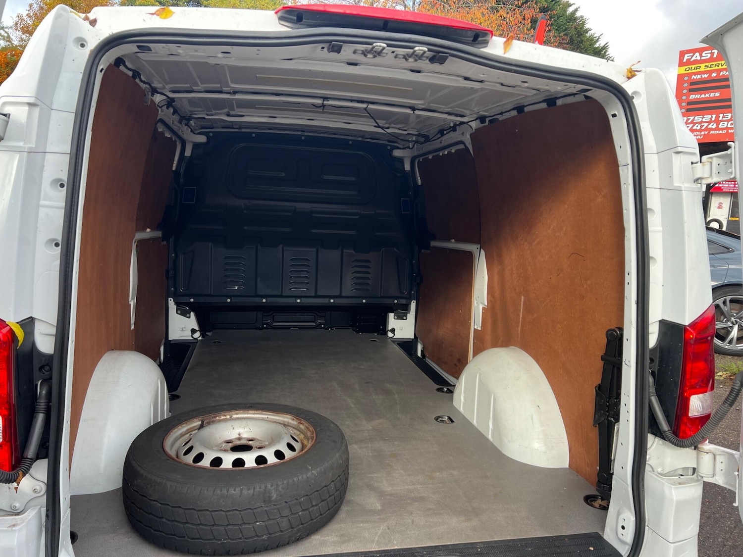 Used Mercedes-Benz Vito 2020 for sale - 76446823: Photo 11