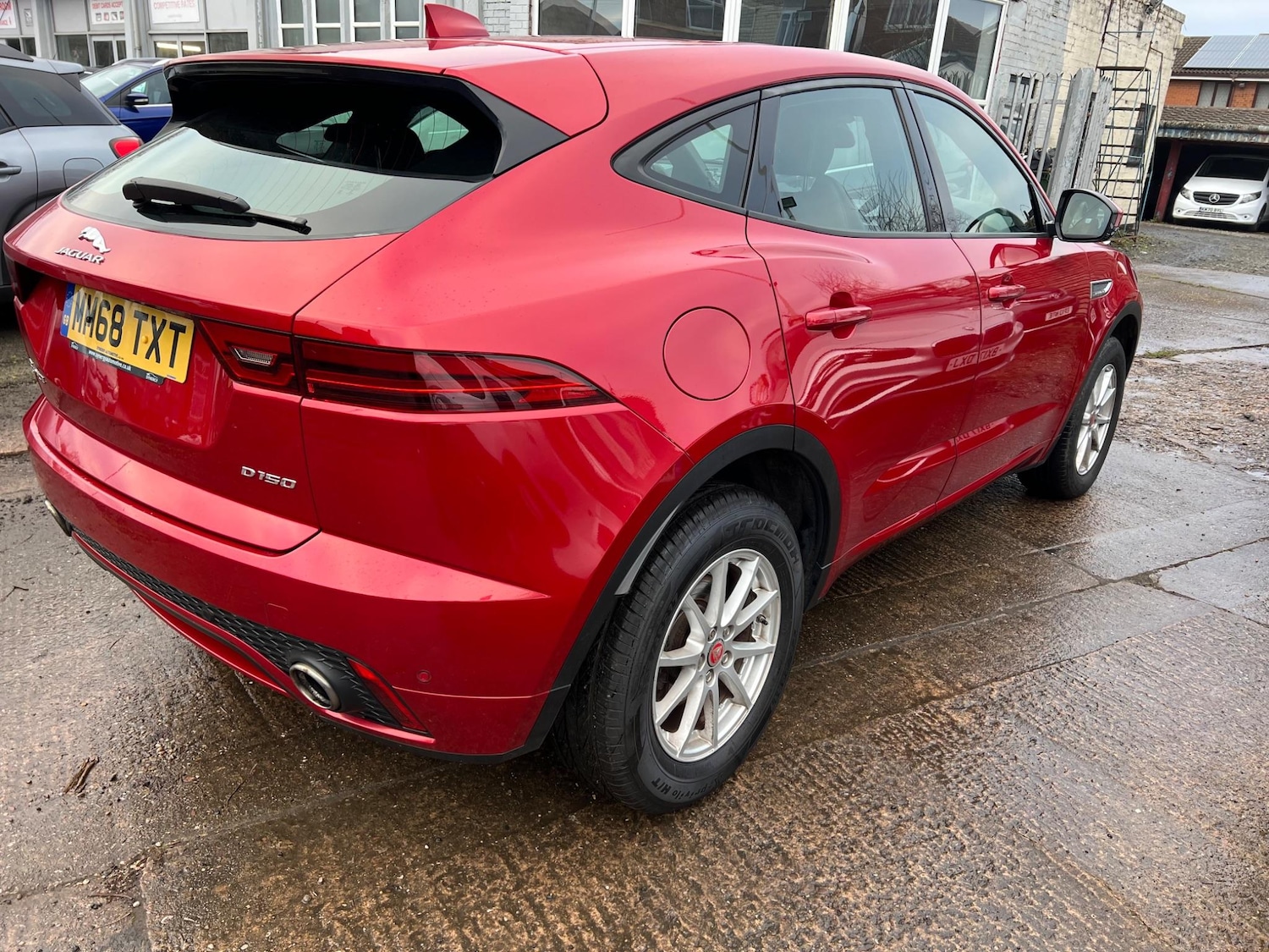 Used Jaguar E-Pace 2018 for sale - 77663467: Photo 2