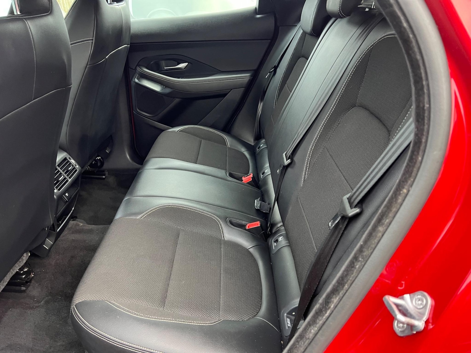 Used Jaguar E-Pace 2018 for sale - 77663467: Photo 7