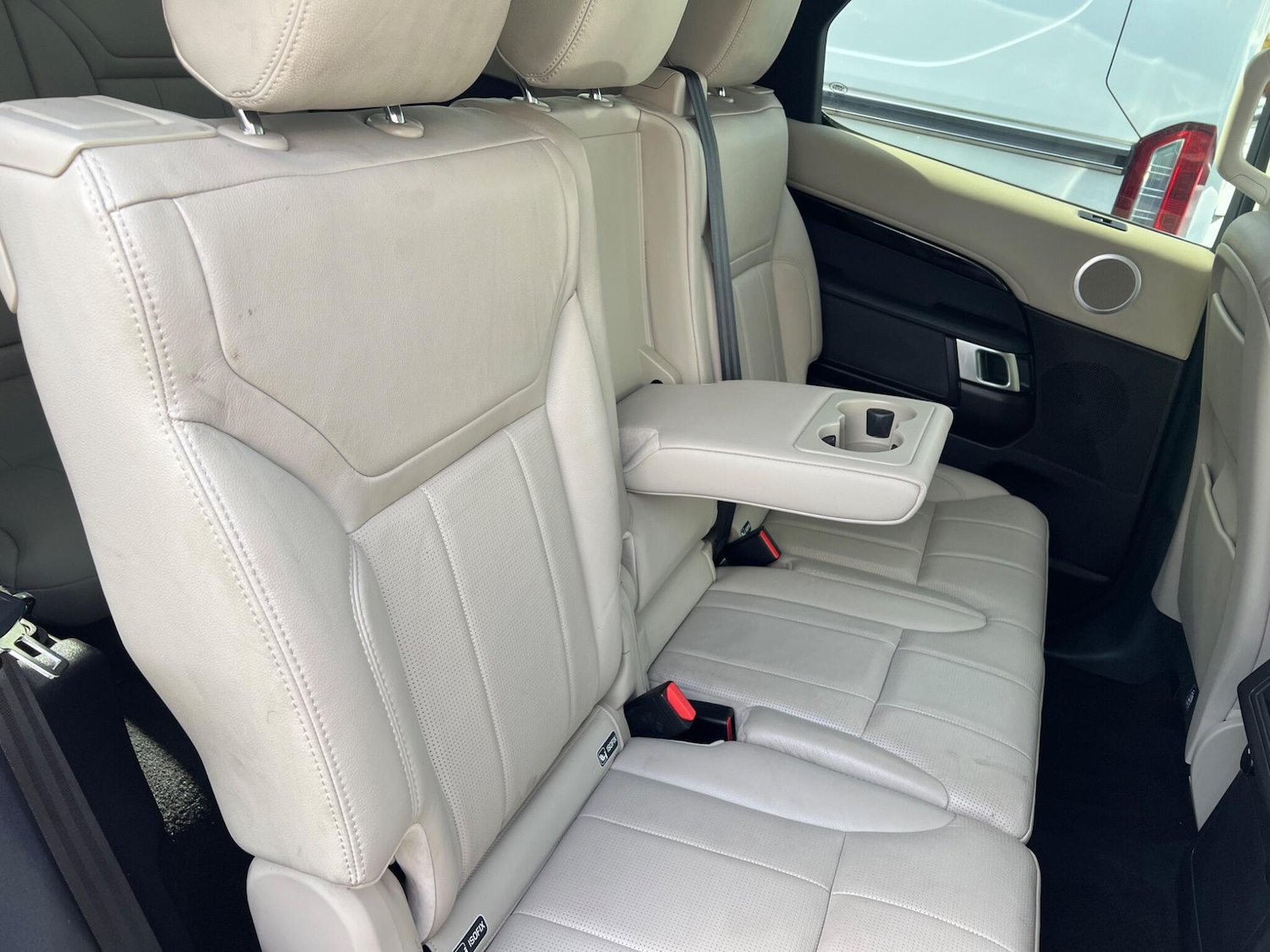 Used Land Rover Discovery 2017 for sale - 77218324: Photo 12