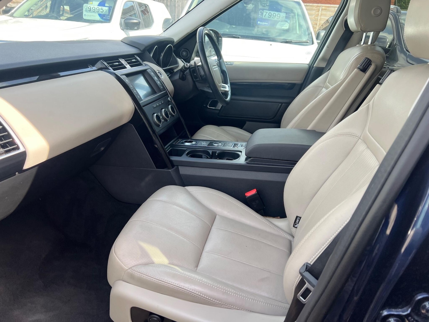 Used Land Rover Discovery 2017 for sale - 77218324: Photo 18