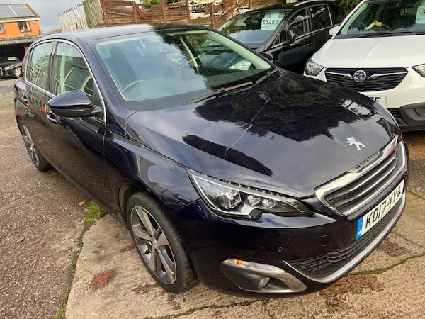 Used Peugeot 308 2017 for sale - 75095833: Photo 1