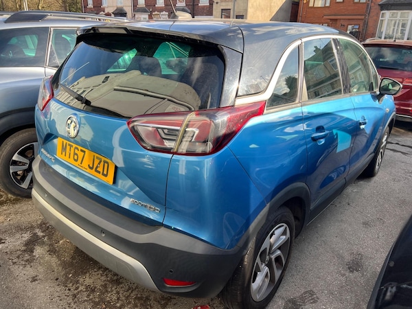 Used Vauxhall Crossland X 2017 for sale - 75173914: Photo 2