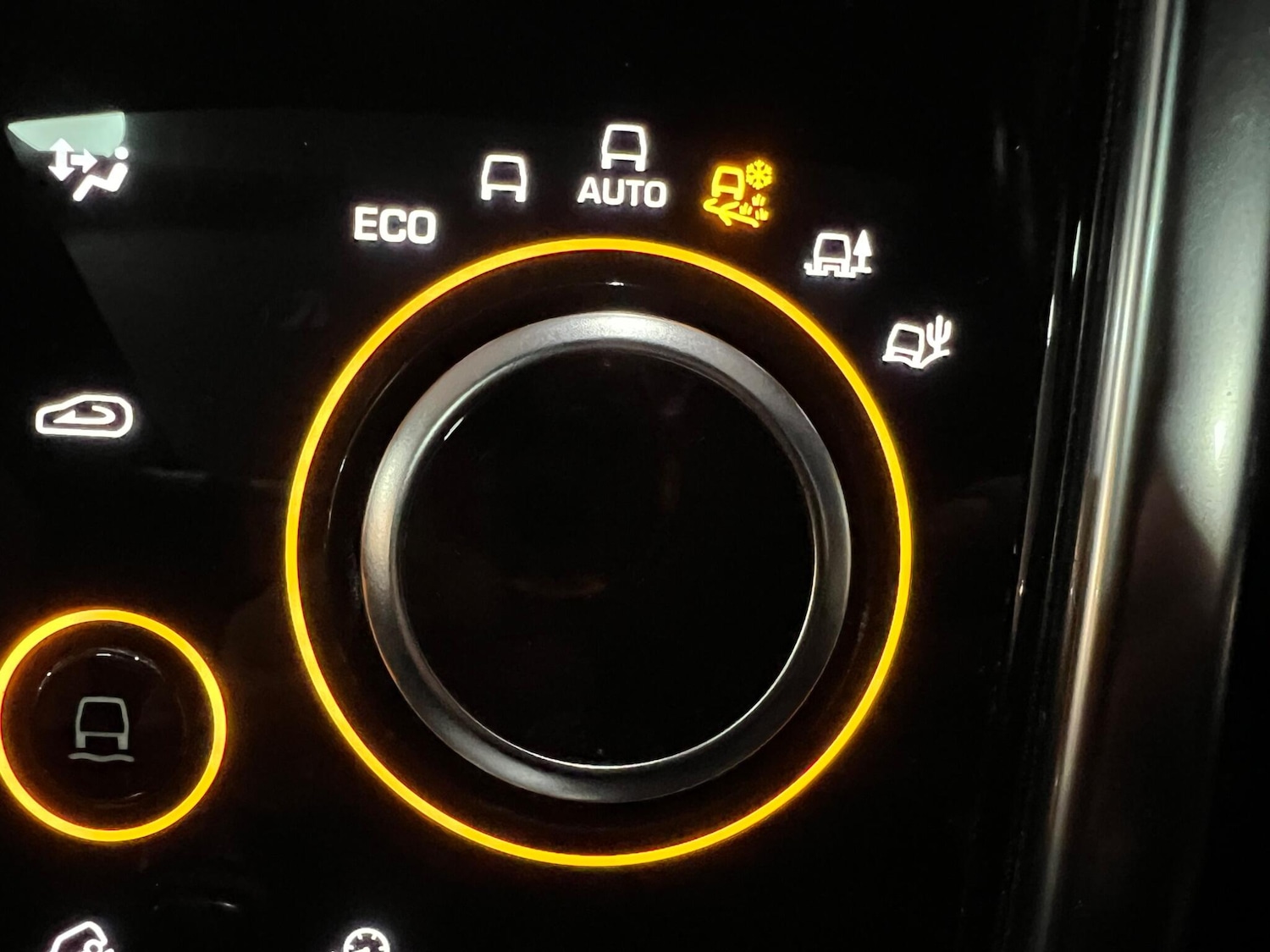 Used Land Rover Discovery Sport 2020 for sale - 77705577: Photo 30