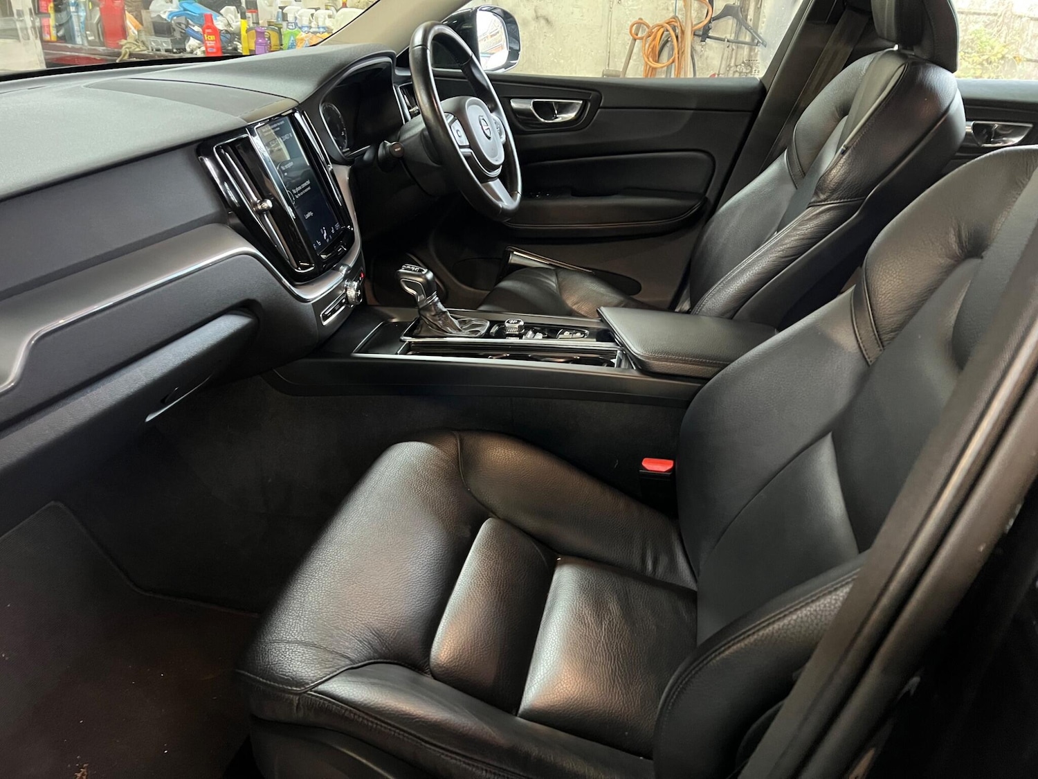 Used Volvo XC60 2019 for sale - 77216003: Photo 33