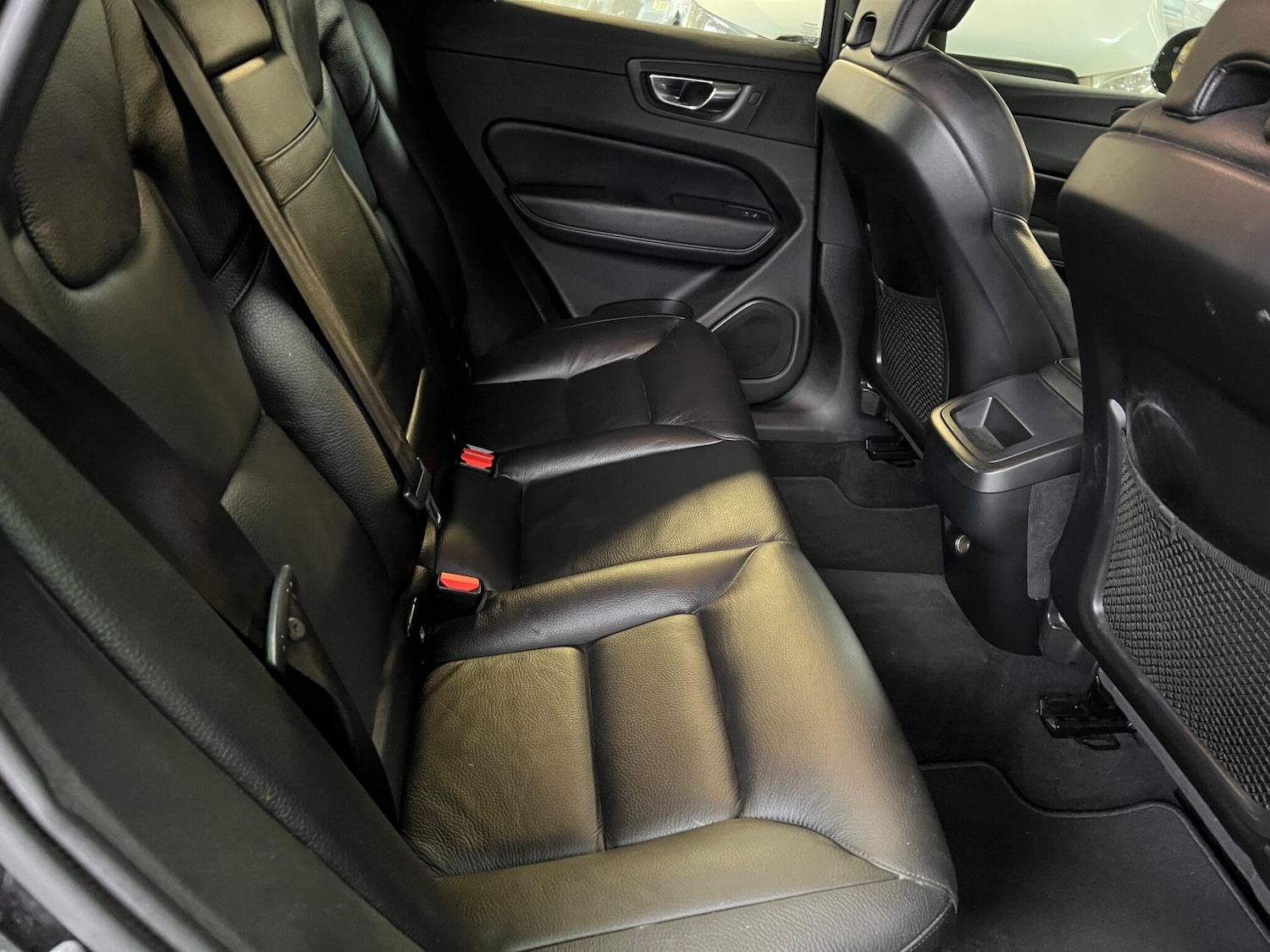 Used Volvo XC60 2019 for sale - 77216003: Photo 35