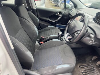 Used Peugeot 208 2014 for sale - 75669259: Photo