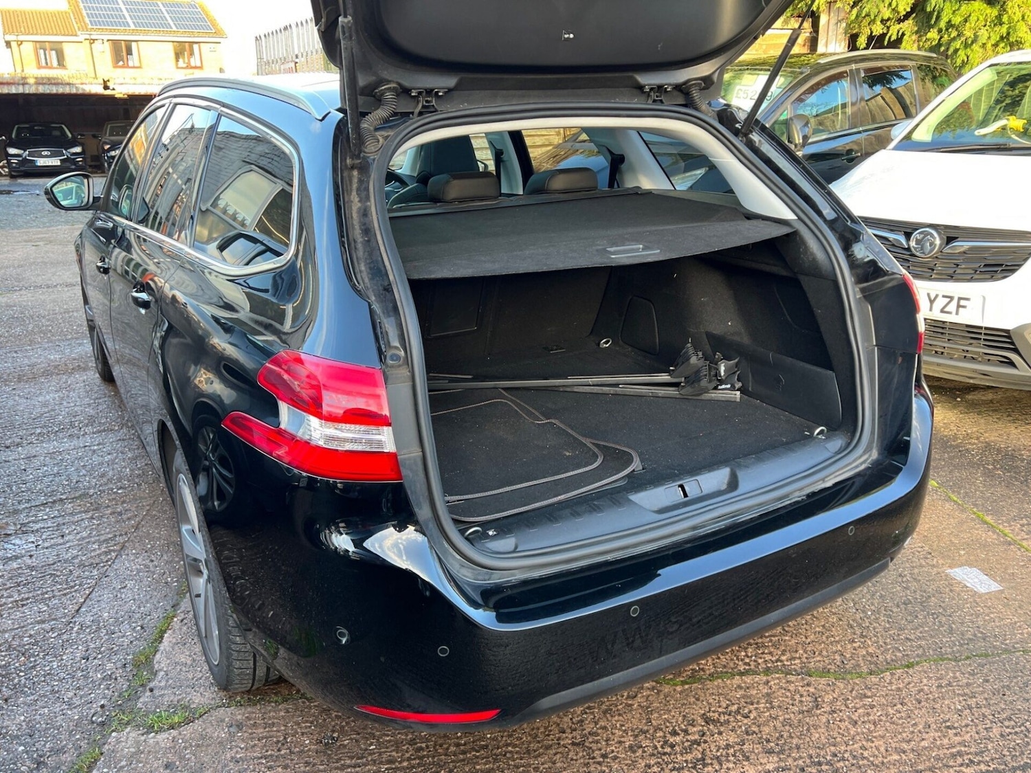 Used Peugeot 308 2019 for sale - 77640799: Photo 15