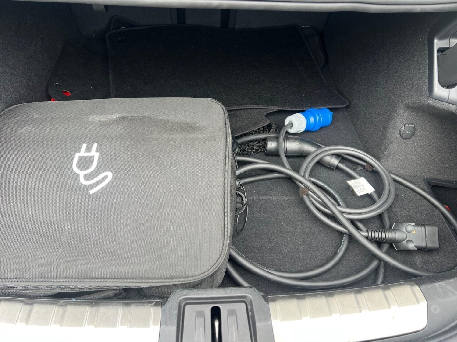 Used Audi e-tron GT 2022 for sale - 77651602: Photo 16