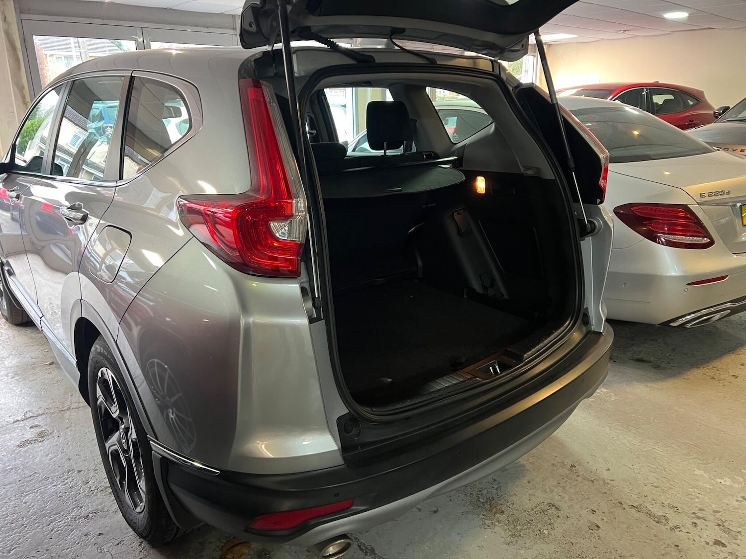 Used Honda CR-V 2020 for sale - 78205505: Photo 32