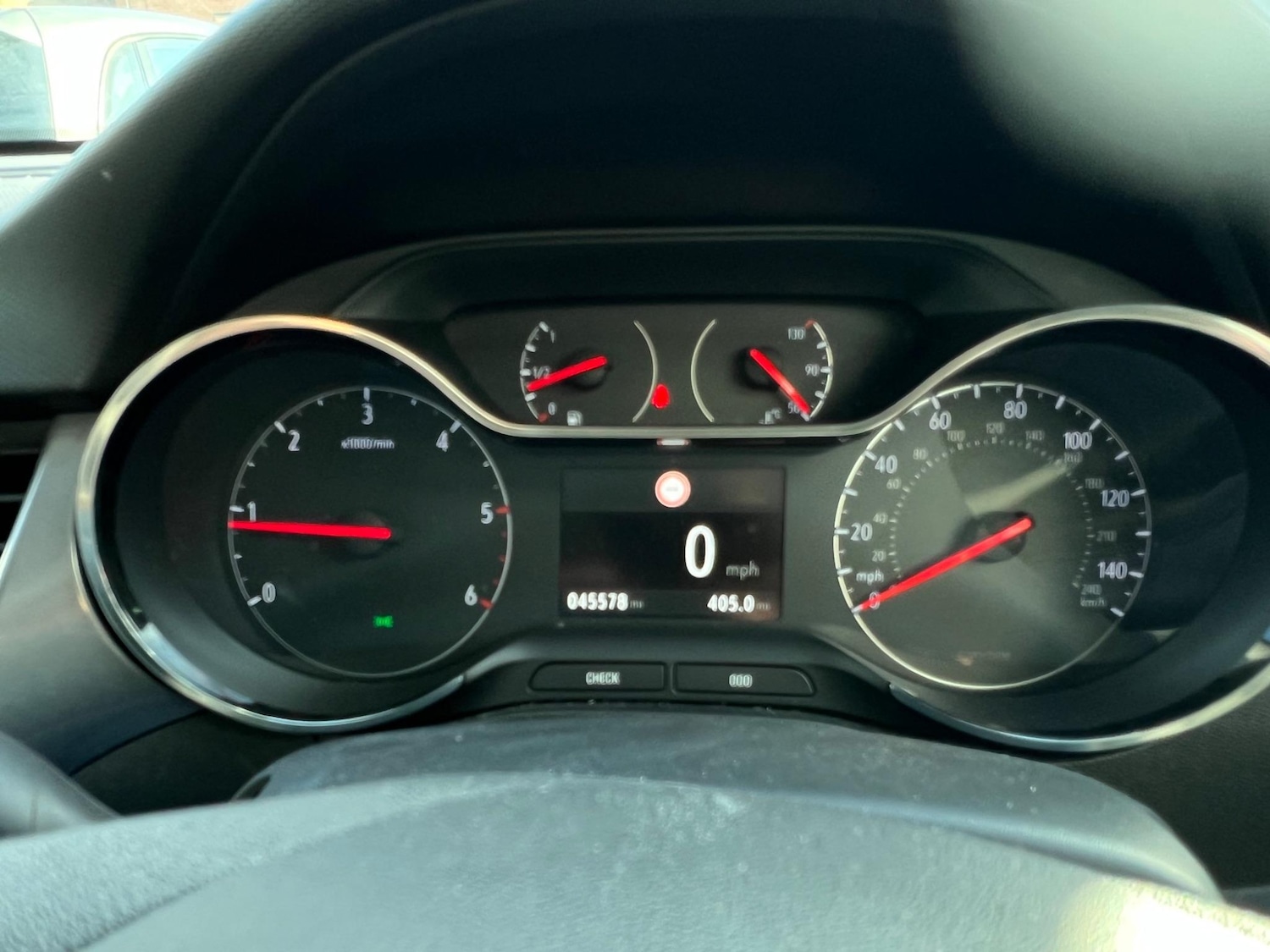 Used Vauxhall Crossland X 2017 for sale - 77218304: Photo 16