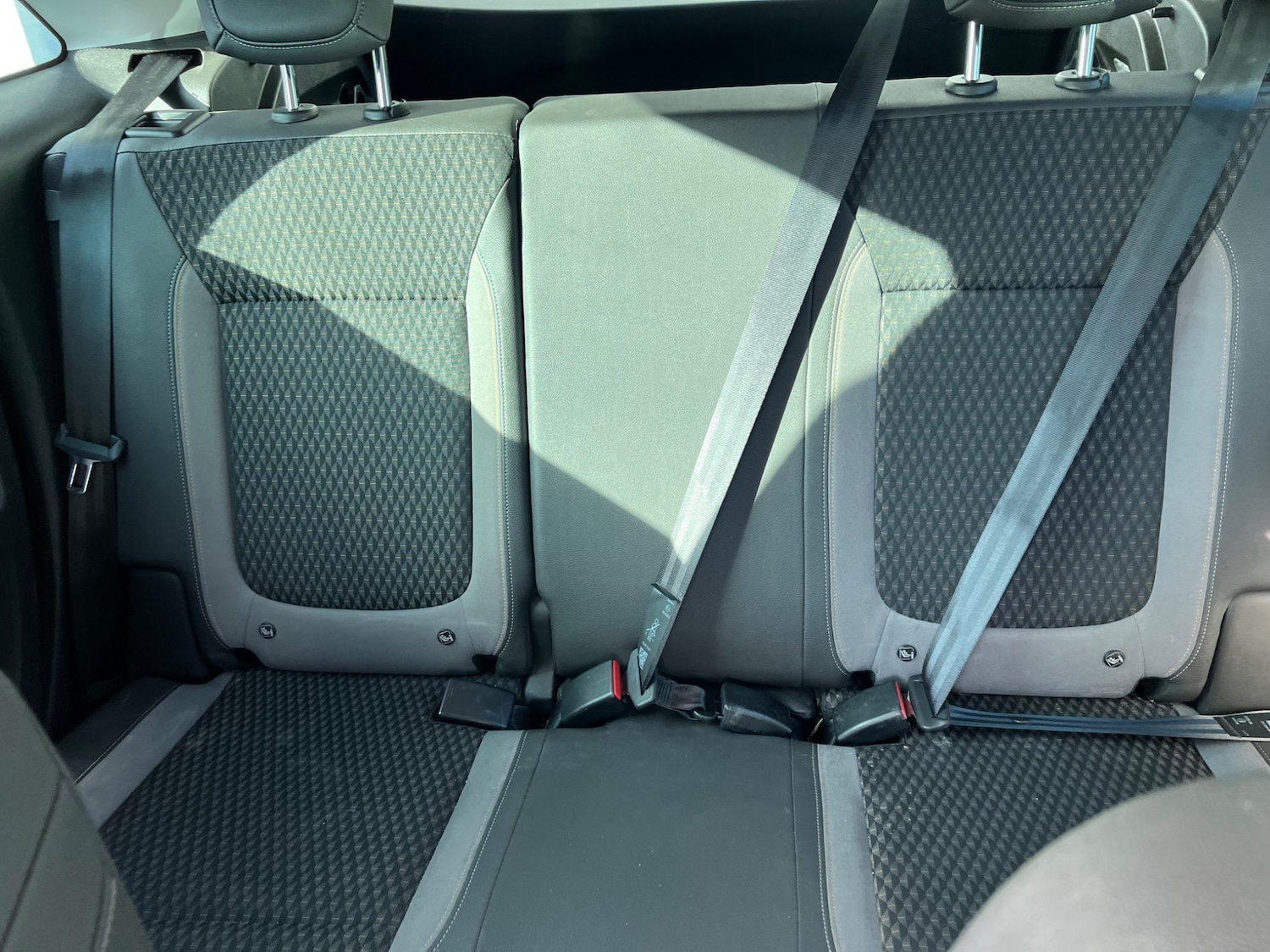 Used Vauxhall Crossland X 2017 for sale - 77218304: Photo 25