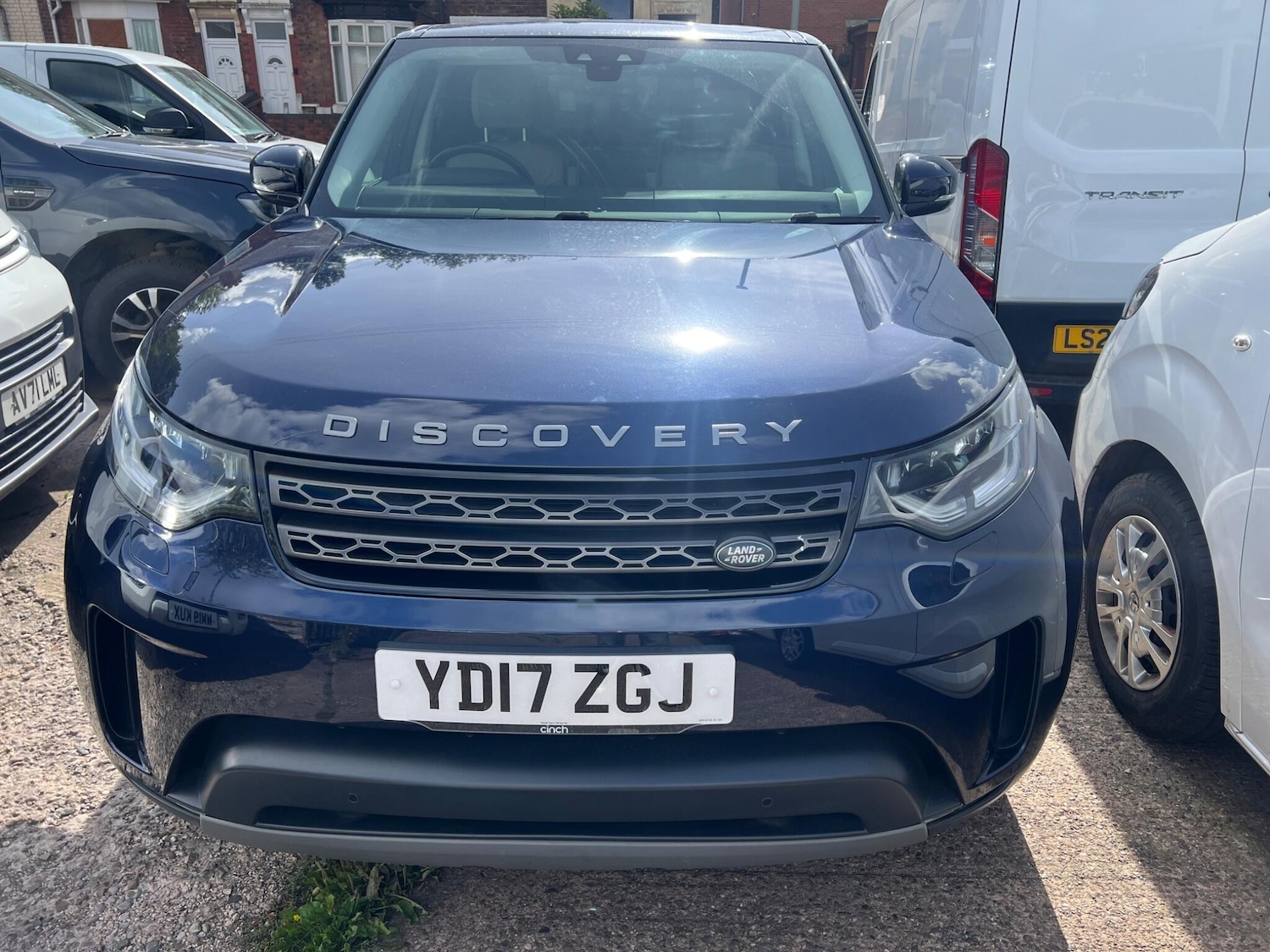 Used Land Rover Discovery 2017 for sale - 75977188: Photo 4