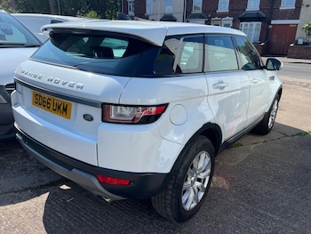 Used Land Rover Range Rover Evoque 2016 for sale - 75857435: Photo