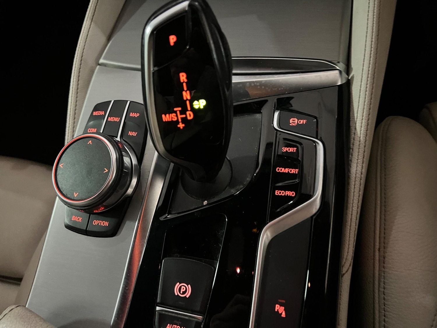 Used BMW 5 Series 2019 for sale - 77218302: Photo 44