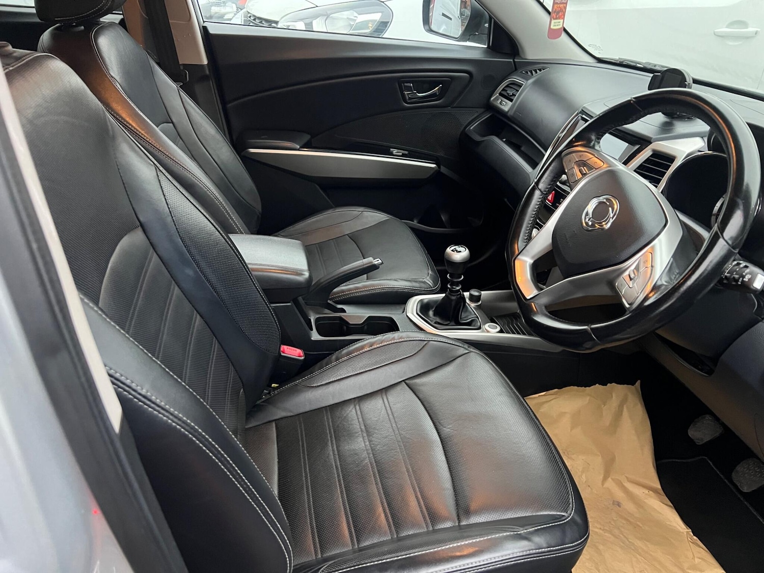 Used Ssangyong Tivoli 2018 for sale - 77218296: Photo 33