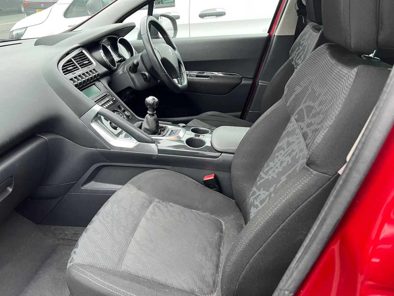 Used Peugeot 3008 2010 for sale - 77663459: Photo 15