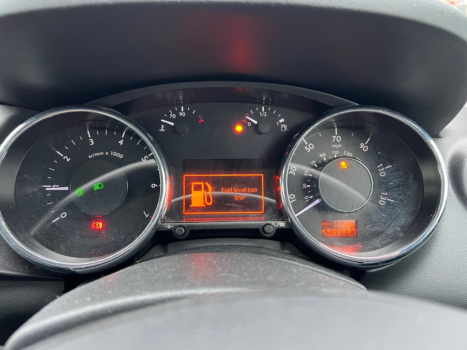 Used Peugeot 3008 2010 for sale - 77663459: Photo 21