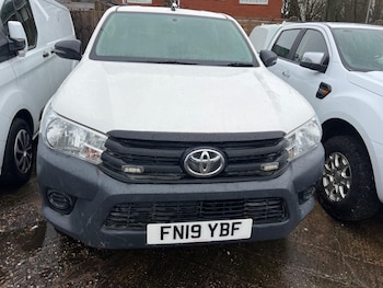 Used Toyota Hilux 2019 for sale - 77663456: Photo