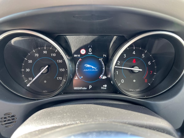 Used Jaguar XE 2018 for sale - 75095797: Photo 22