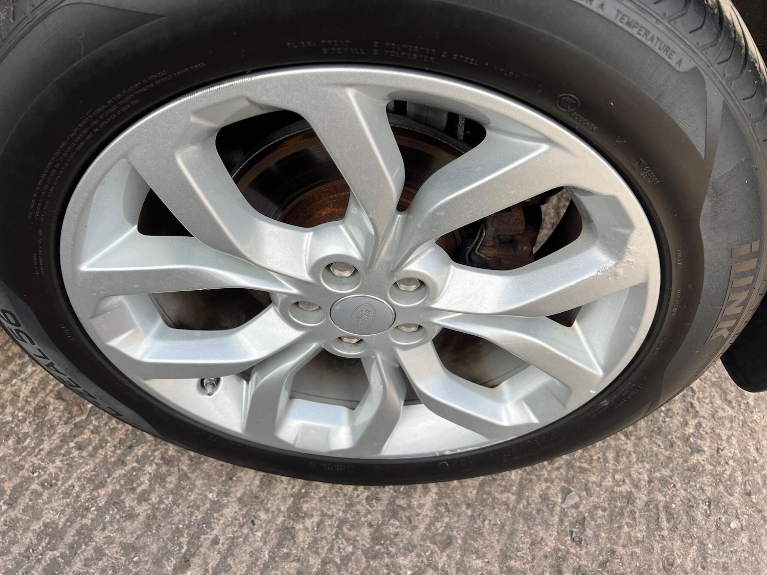 Used Land Rover Discovery Sport 2018 for sale - 77218326: Photo 16