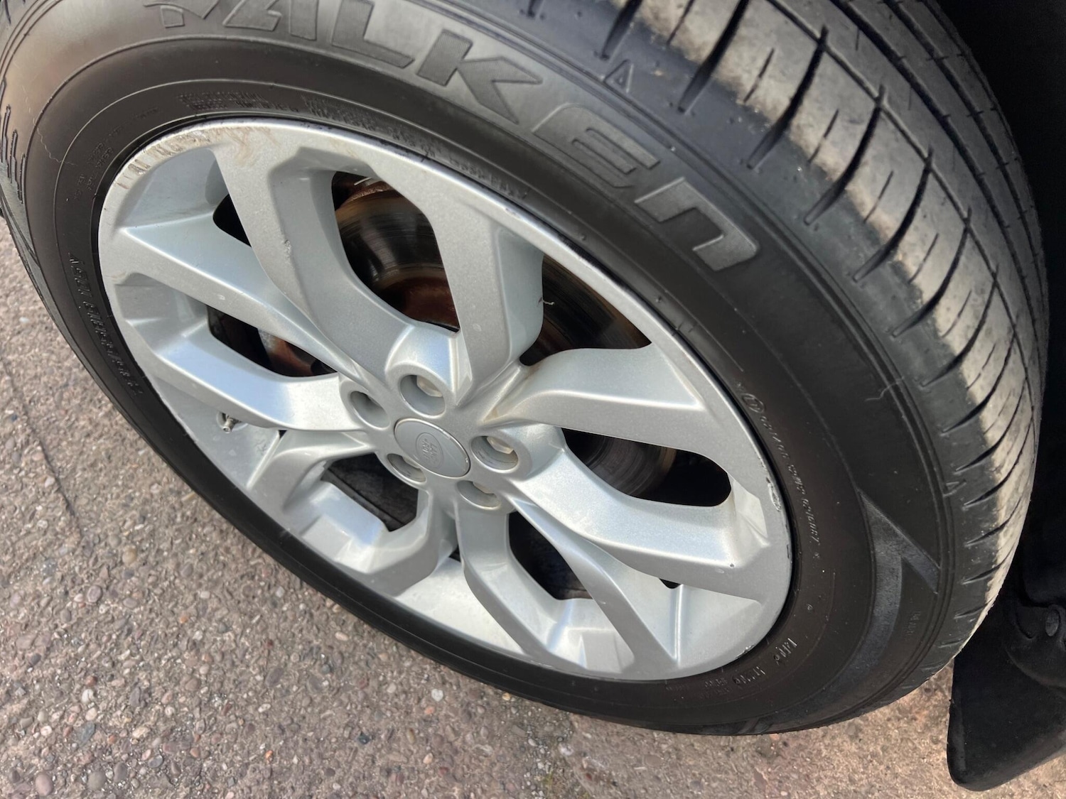 Used Land Rover Discovery Sport 2018 for sale - 77218326: Photo 17