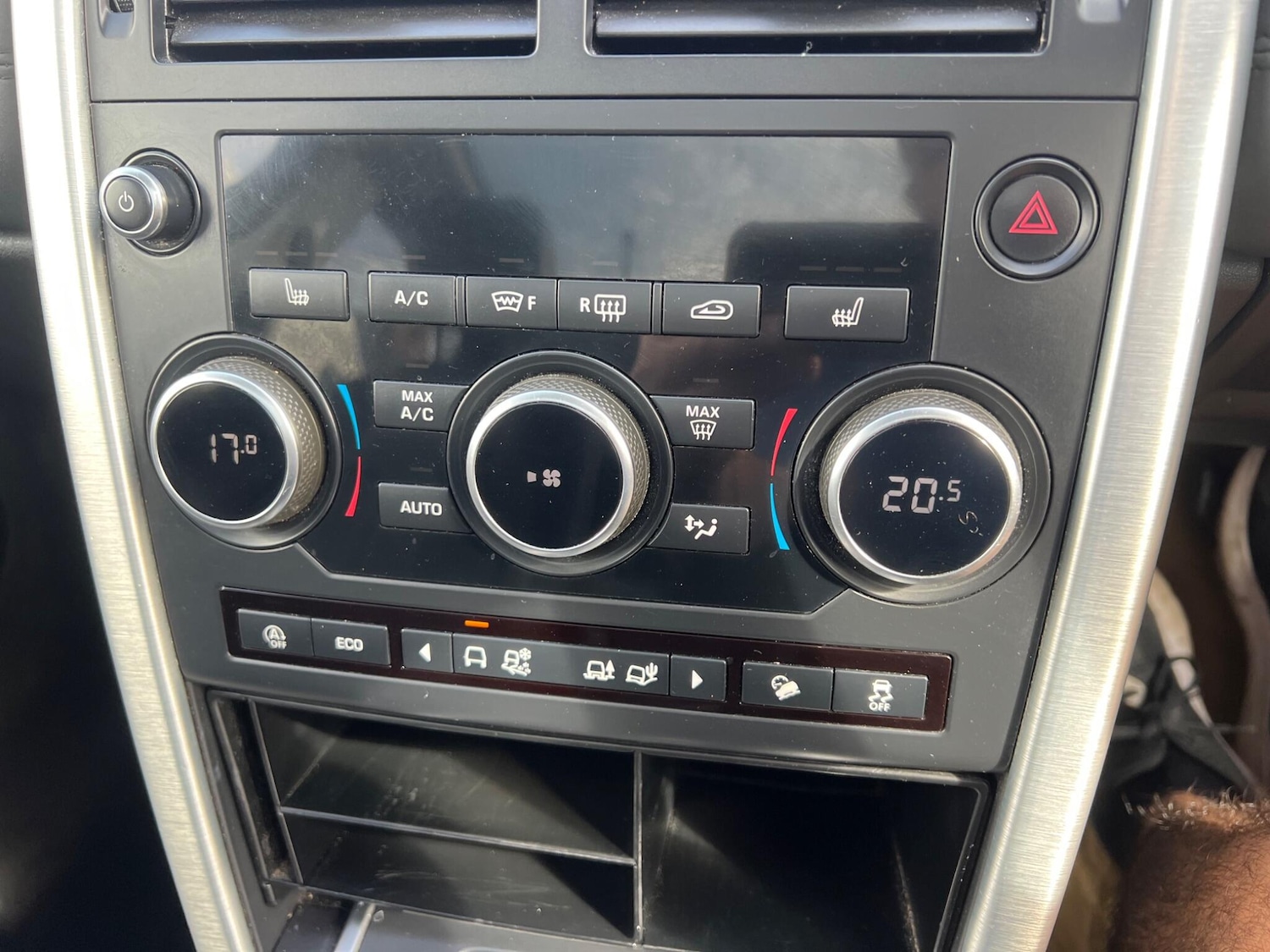 Used Land Rover Discovery Sport 2018 for sale - 77218326: Photo 26