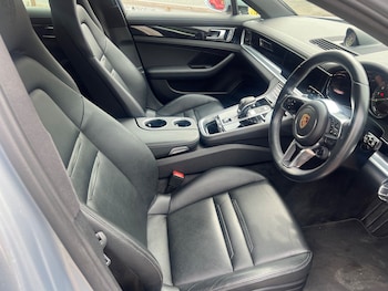 Used Porsche Panamera 2017 for sale - 77807770: Photo