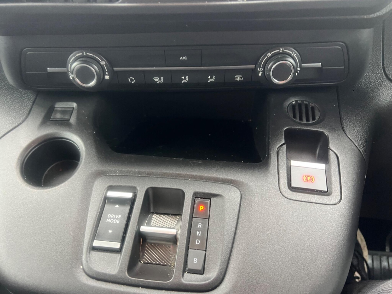 Used Peugeot Partner 2022 for sale - 77993957: Photo 17