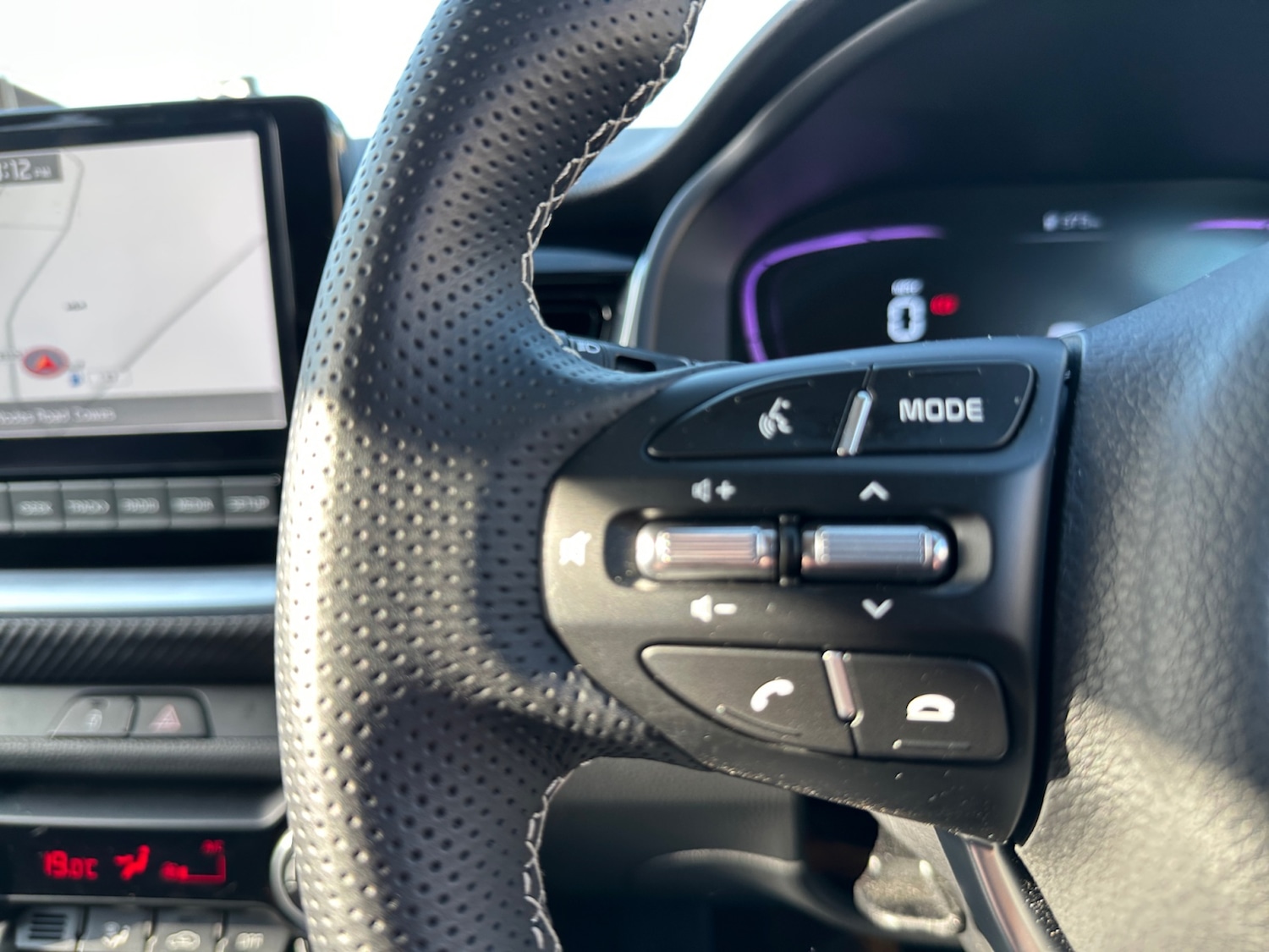 Used Kia Stonic 2025 for sale - 76533874: Photo 26