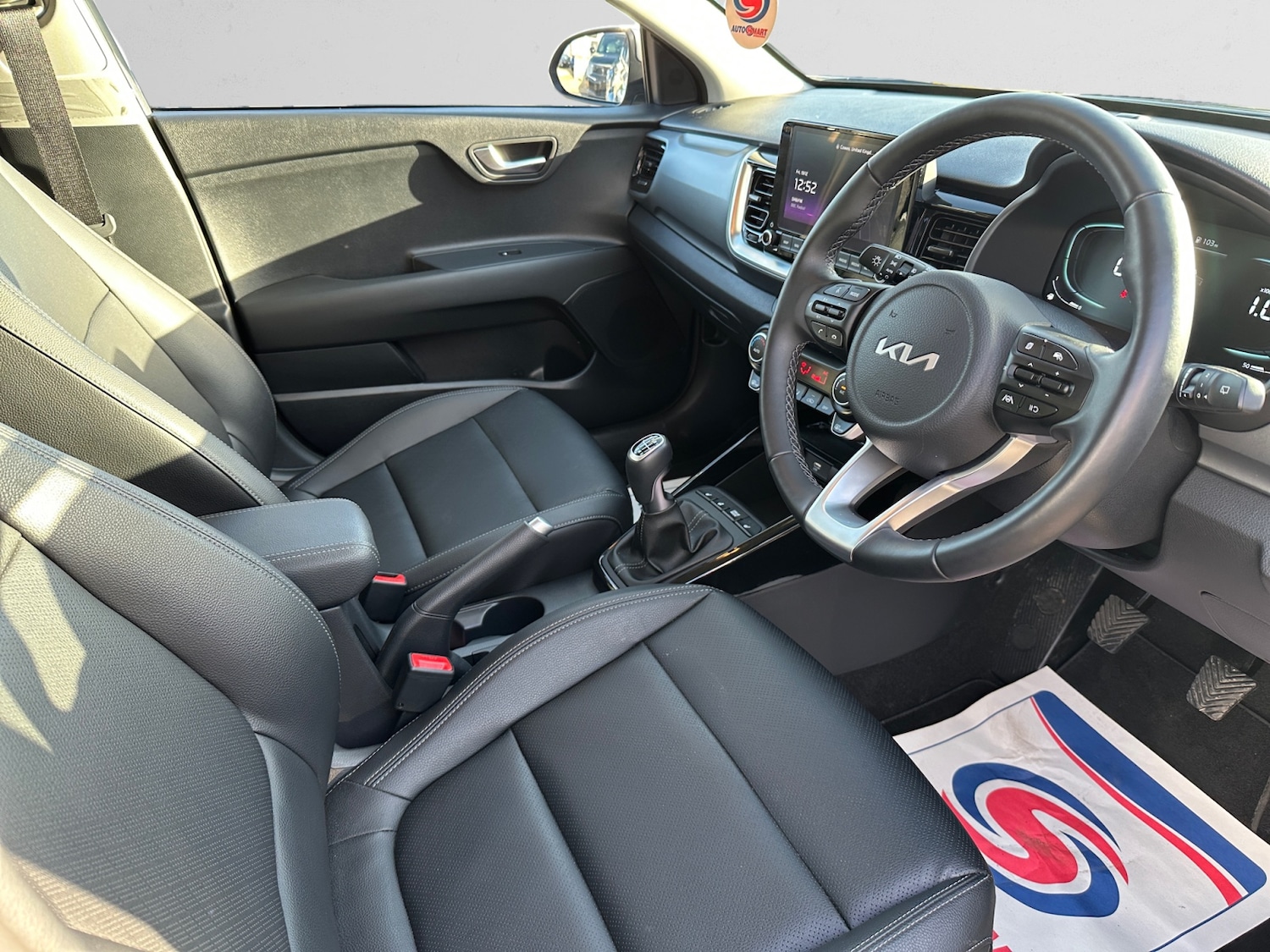 Used Kia Stonic 2025 for sale - 77115968: Photo 14