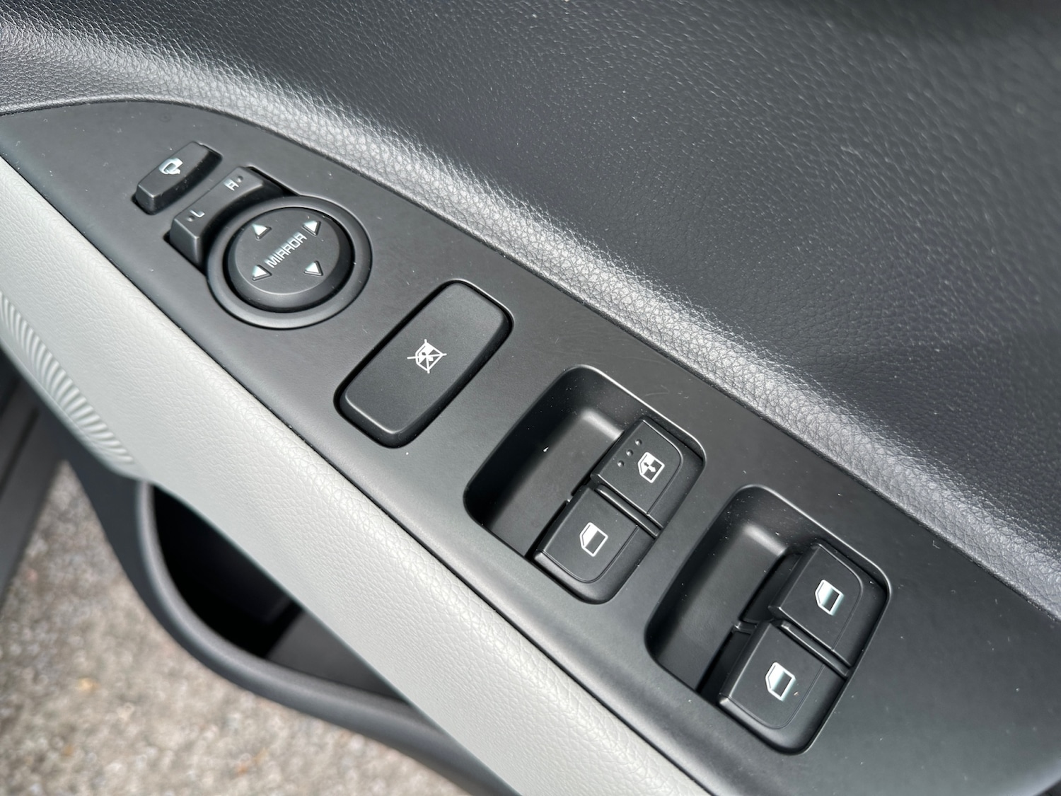 Used Kia Stonic 2022 for sale - 78108511: Photo 27