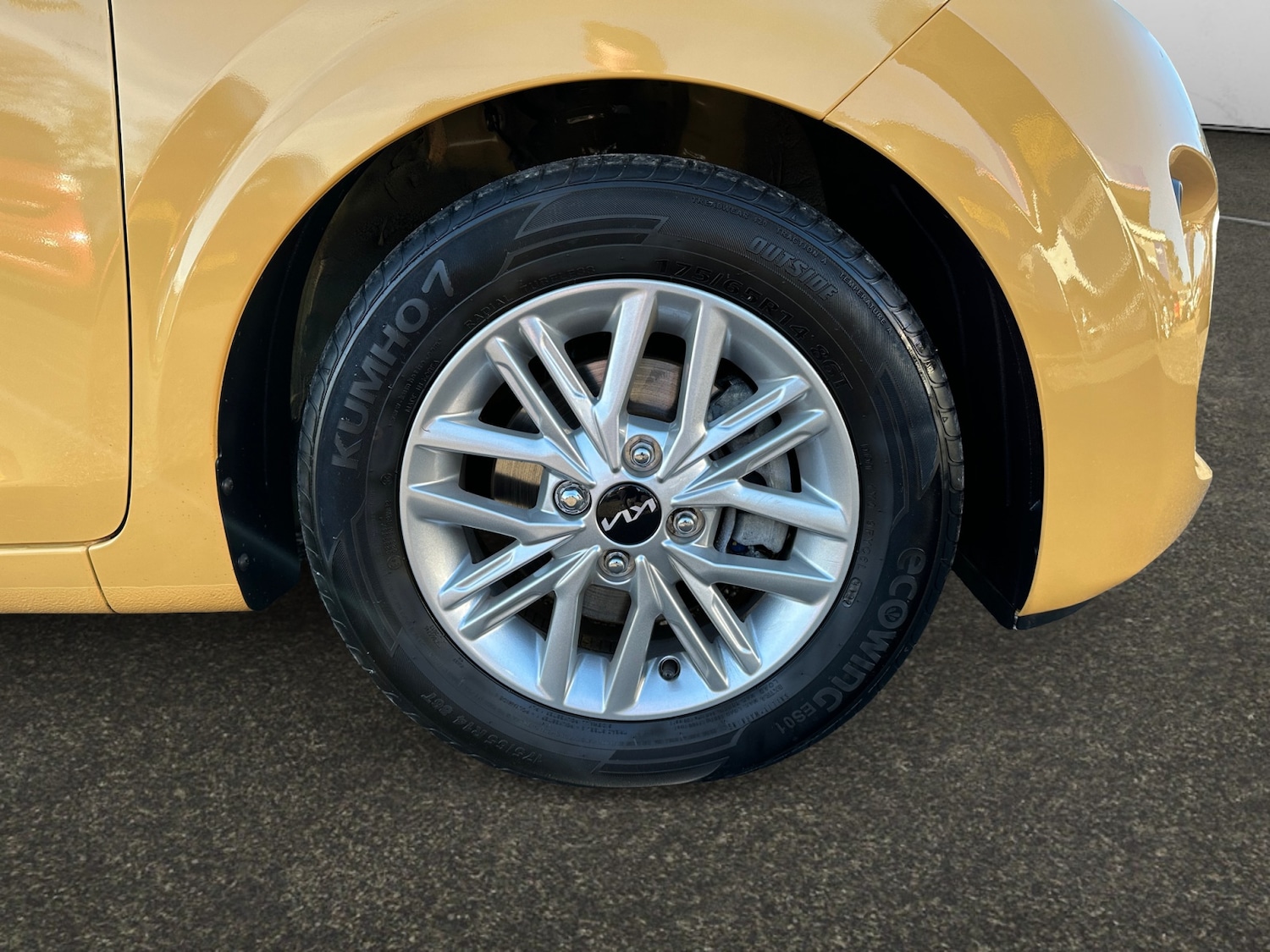 Used Kia Picanto 2023 for sale - 77127551: Photo 12