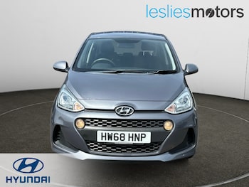 Used Hyundai i10 2018 for sale - 79101759: Photo