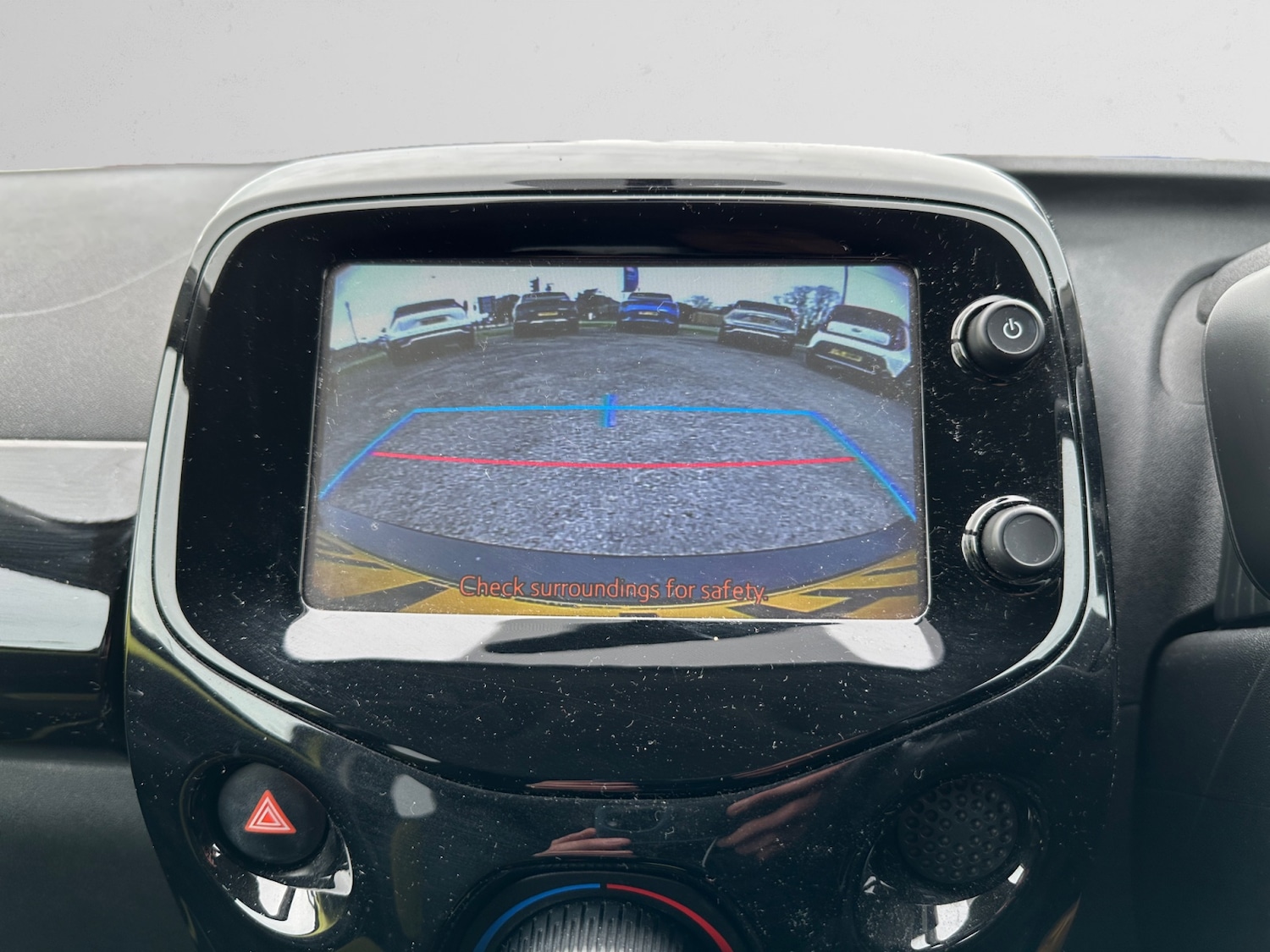 Used Toyota AYGO 2017 for sale - 78206757: Photo 22