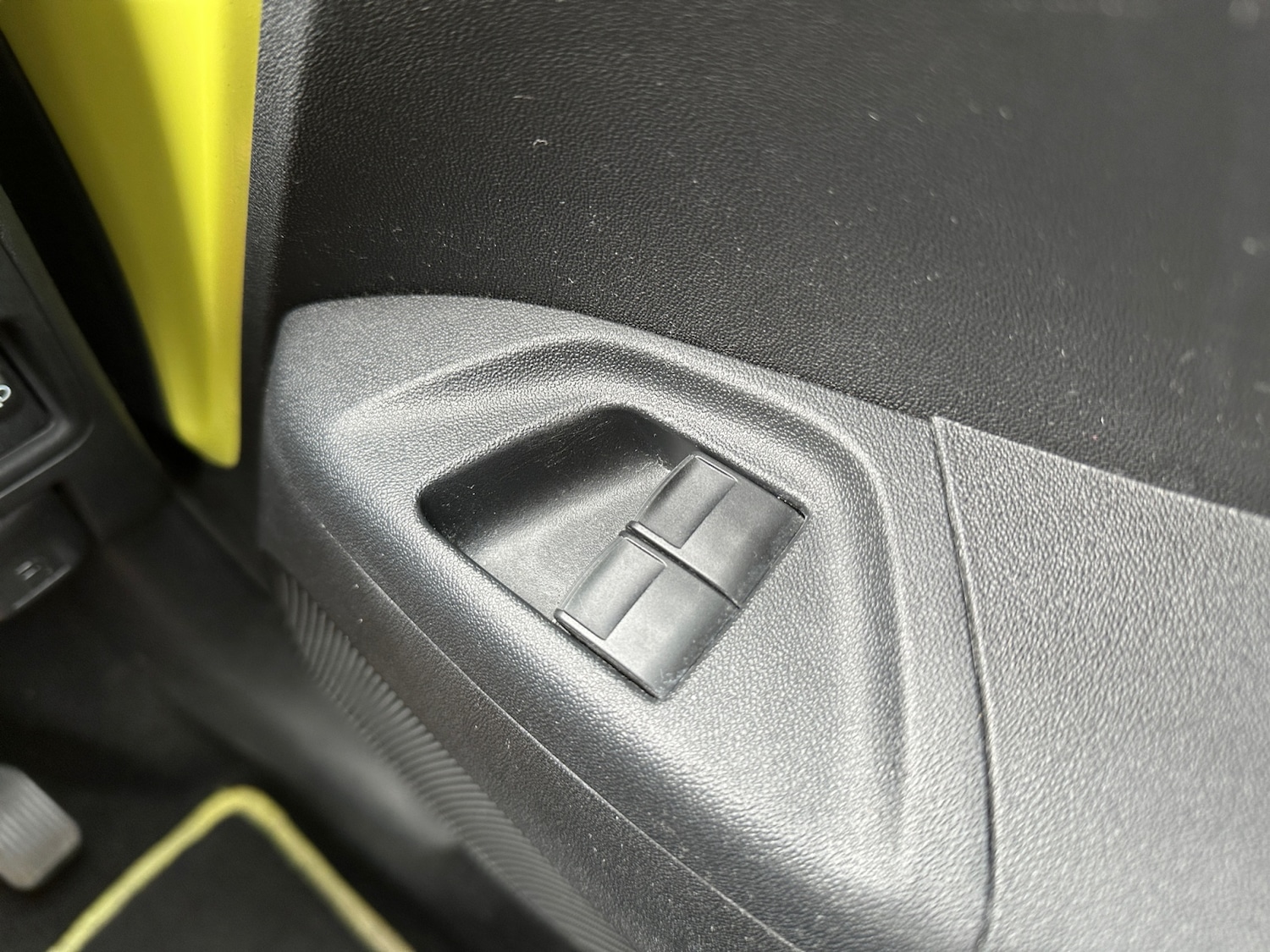 Used Toyota AYGO 2017 for sale - 78206757: Photo 28