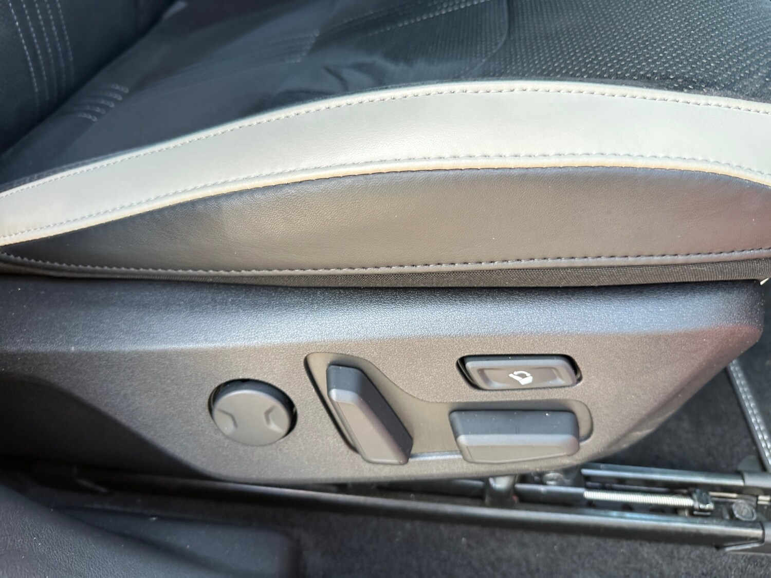 Used Kia EV6 2023 for sale - 76533949: Photo 21