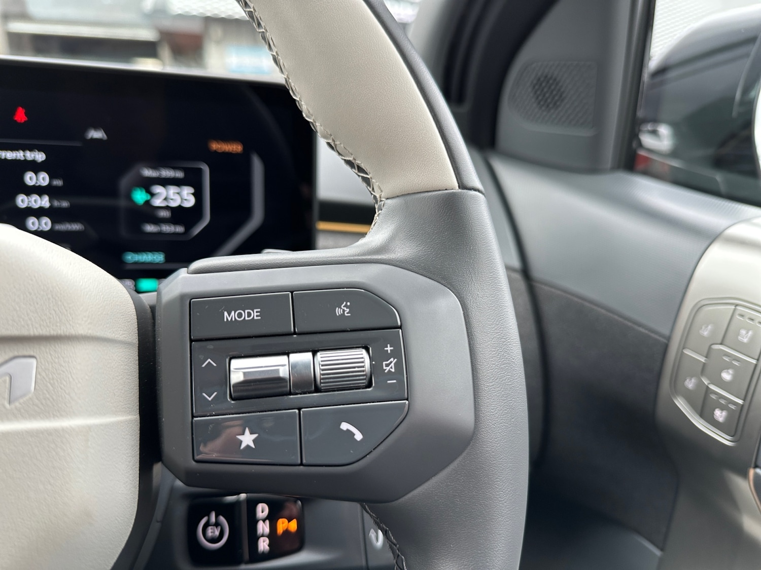 Used Kia EV3 2025 for sale - 76533925: Photo 26