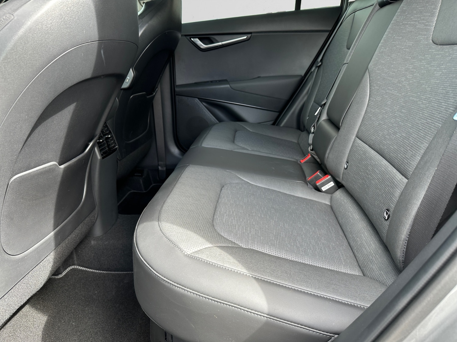 Used Kia Niro 2025 for sale - 76766105: Photo 11