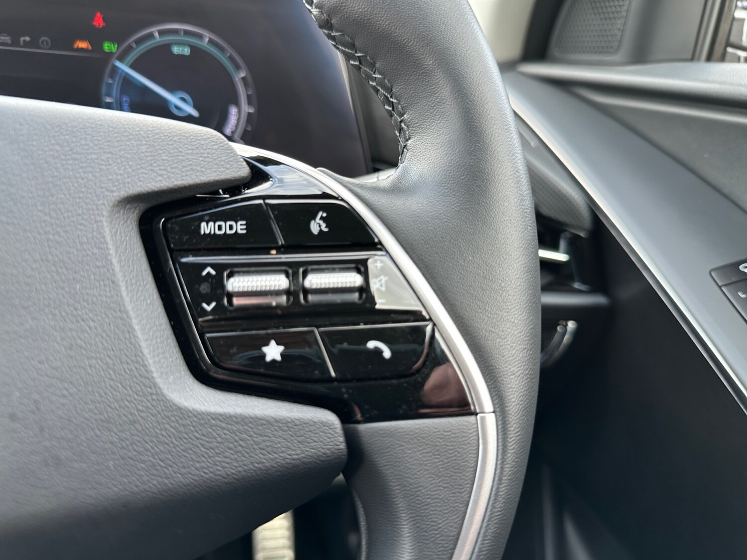 Used Kia Niro 2025 for sale - 76766105: Photo 27