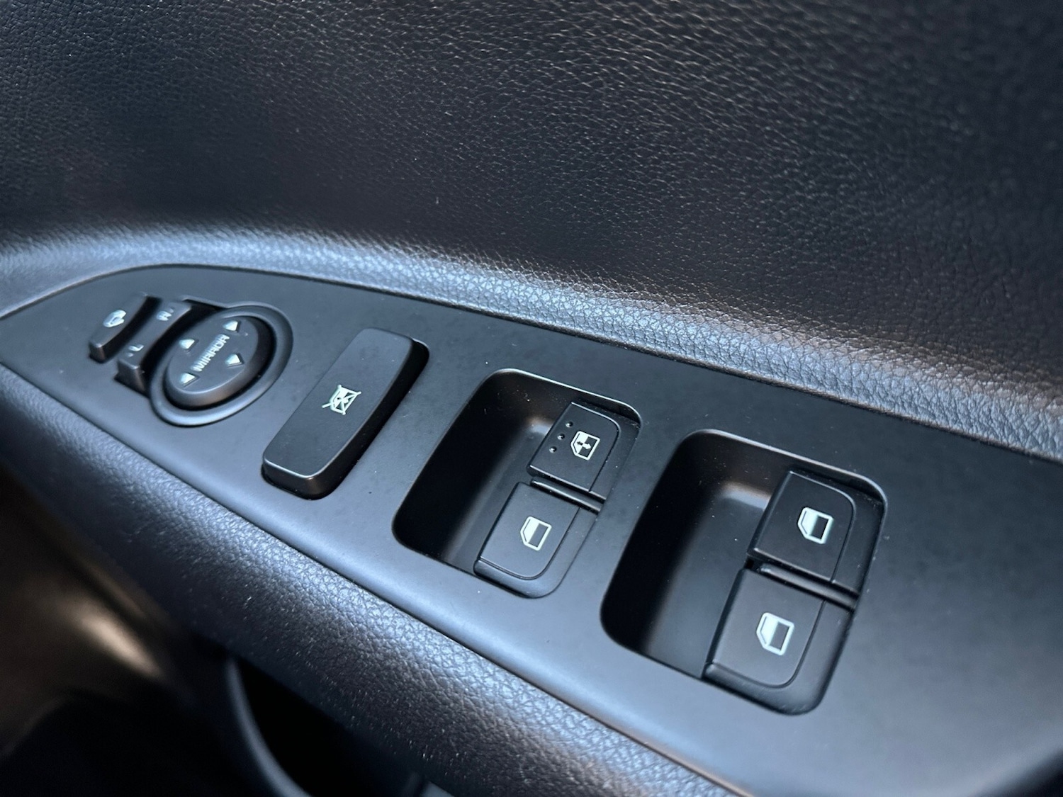 Used Kia Rio 2022 for sale - 76717370: Photo 27